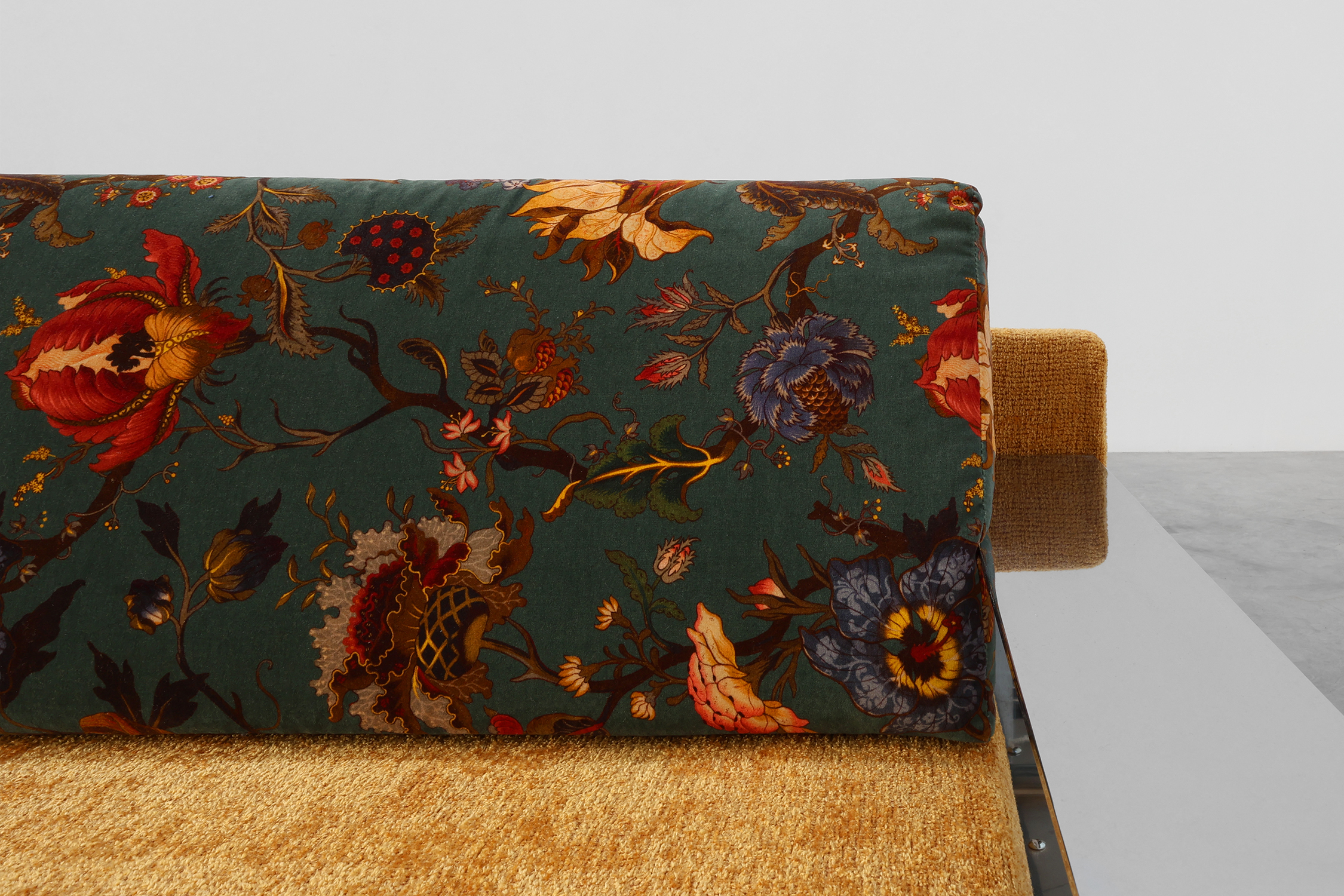 Mid-Century Modern Italian Living Room Set, 1960s, Set of 2thumbnail